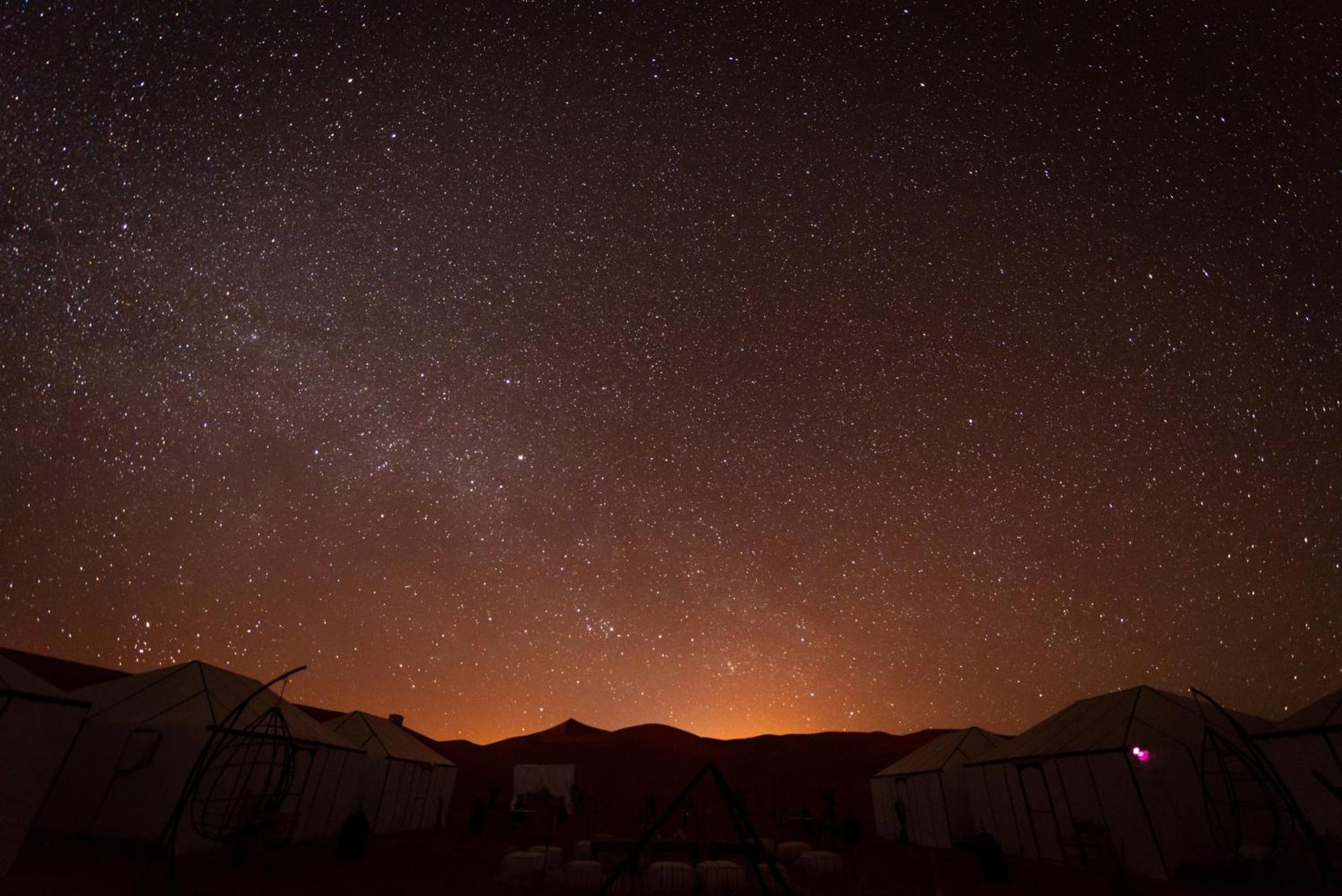 Sanmao Royal Camp 皇家营地 Hotel Merzouga Exterior photo