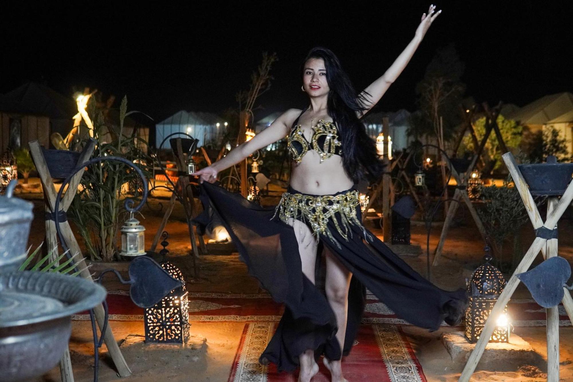 Sanmao Royal Camp 皇家营地 Hotel Merzouga Exterior photo